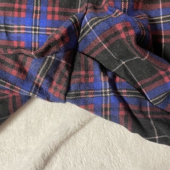 Torrid Plaid Pixie Pants - Picture 10 of 12